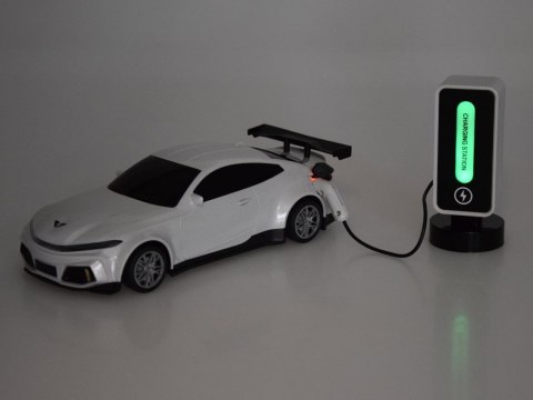 Autko + stacja ładowania Samochód elektryczny kolorowe światła RC0687 Autko + stacja ładowania Samochód elektryczny kolorowe światła RC0687