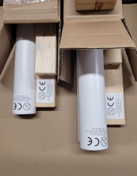 Przeszkoda skokowa do Hobby Horse 120cm, belka czerwona Przeszkoda skokowa do Hobby Horse 120cm, belka czerwona