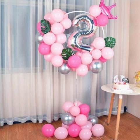 Stelaż do dekoracji z balonów, okrągły stojak 78cm na sztycy Stelaż do dekoracji z balonów, okrągły stojak 78cm na sztycy