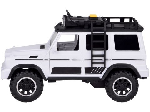 Autko terenowe OFF-ROAD gumowe opony dźwięki światło ZA5219 Autko terenowe OFF-ROAD gumowe opony dźwięki światło ZA5219