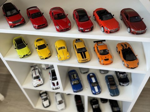 Auto metalowe sportowy model BMW M3 DTM skala 1:32 dźwięki światła ZA4608 Auto metalowe sportowy model BMW M3 DTM skala 1:32 dźwięki światła ZA4608