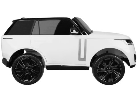 Auto na akumulator RANGE ROVER 4x4 wyświetlacz pilot PA0319 Auto na akumulator RANGE ROVER 4x4 wyświetlacz pilot PA0319
