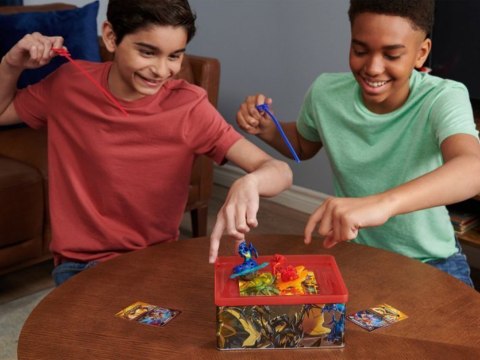 Bakugan-puszka kolekcjonerska z figurkami i kartami ZA5994 Bakugan-puszka kolekcjonerska z figurkami i kartami ZA5994