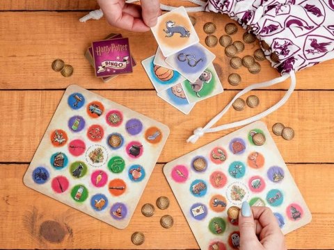 Gra Bingo Harry Potter gra towarzyska dla fanów przygód Hogwartu GR0671 Gra Bingo Harry Potter gra towarzyska dla fanów przygód Hogwartu GR0671