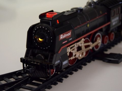 Kolejka elektryczna pociąg 185x99cm dymi paruje efekt dźwiękowy RC0622 Kolejka elektryczna pociąg 185x99cm dymi paruje efekt dźwiękowy RC0622
