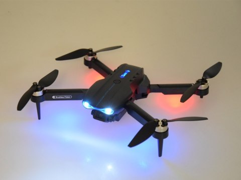 Latający quadcopter Dron model zdalnie sterowany składany kamera RC0658 Latający quadcopter Dron model zdalnie sterowany składany kamera RC0658