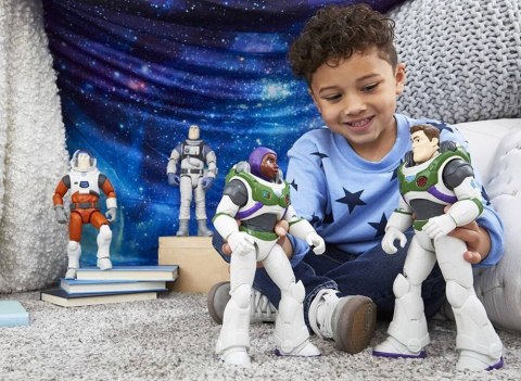 Mattel Figurka komandor Alisha Hawthorne z bajki Buzz Astral ZA5128 Mattel Figurka komandor Alisha Hawthorne z bajki Buzz Astral ZA5128