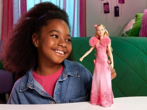 Mattel Śpiewająca lalka Glinda z filmu WICKED - piosenka „Popular" ZA6068 Mattel Śpiewająca lalka Glinda z filmu WICKED - piosenka „Popular" ZA6068