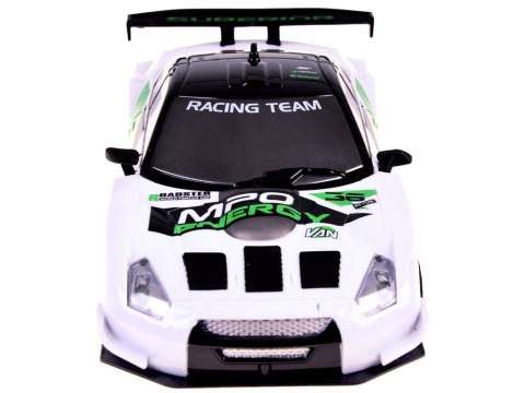 Samochód zdalnie sterowany do driftu AUTO drift pilot RC pachołki RC0506 Samochód zdalnie sterowany do driftu AUTO drift pilot RC pachołki RC0506