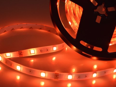 Taśma LED 5m RGB + pilot Wodoodporna ZA4824 Taśma LED 5m RGB + pilot Wodoodporna ZA4824