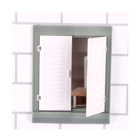 Drewniany domek dla lalek z windą Drewniany domek dla lalek z windą