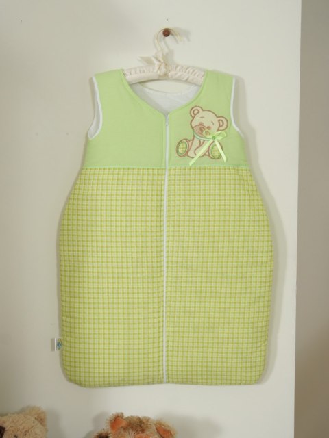 Śpiworek dla dzieci bawełniany M 6-12 mcy TOG 2.5 całoroczny ocieplany Miś z kokardką zielony Śpiworek dla dzieci bawełniany M 6-12 mcy TOG 2.5 całoroczny ocieplany Miś z kokardką zielony