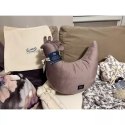 Poduszka Kura Babci Dany Velvet FRENCH LAVENDER - La Millou Poduszka Kura Babci Dany Velvet FRENCH LAVENDER - La Millou