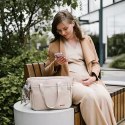 Torba dla mamy do wózka BabyOno CARMEN beżowa - stylowa i funkcjonalna torba z matą i apaszką Torba dla mamy do wózka BabyOno CARMEN beżowa - stylowa i funkcjonalna torba z matą i apaszką