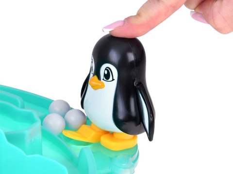 Gra zręcznościowa &quot;Pingwiny ruszają!&quot; - lodowa bitwa na śnieżki GR0767