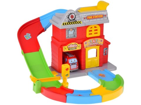 Zestaw Garaż samochodowy ze zjazdem STRAŻ POŻARNA + auto strażackie ZA5691