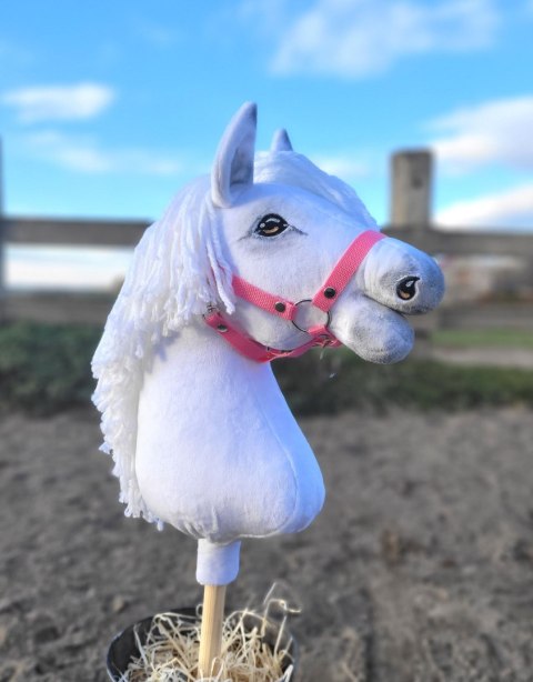 Hobby Horse Duży koń na kiju Premium - biały A3 Hobby Horse Duży koń na kiju Premium - biały A3