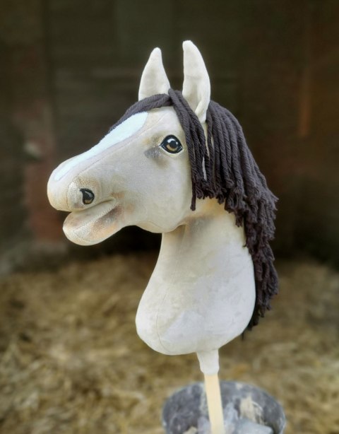 Hobby Horse Duży koń na kiju Premium - jasnobułany A3 Hobby Horse Duży koń na kiju Premium - jasnobułany A3