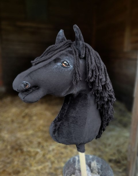 Hobby Horse Duży koń na kiju Premium - kary A3 Hobby Horse Duży koń na kiju Premium - kary A3