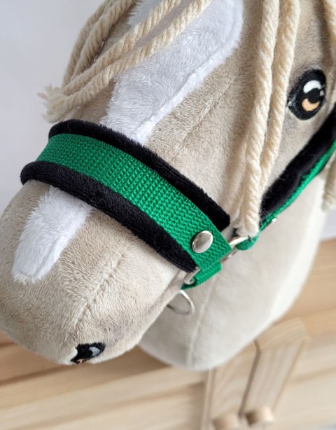 Zestaw do Hobby Horse: kantar A3 z czarnym futerkiem + uwiąz ze sznurka - czarno-zielony Zestaw do Hobby Horse: kantar A3 z czarnym futerkiem + uwiąz ze sznurka - czarno-zielony