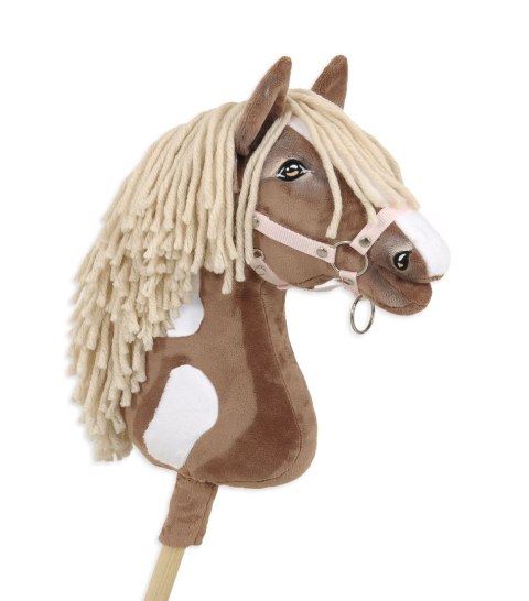 Hobby Horse Duży koń na kiju Premium - western III gniady z jasną grzywą A3 Hobby Horse Duży koń na kiju Premium - western III gniady z jasną grzywą A3