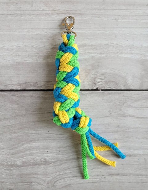 Uwiąz dla Hobby Horse ze sznurka - jasny zielony/ turkus/ żółty Uwiąz dla Hobby Horse ze sznurka - jasny zielony/ turkus/ żółty