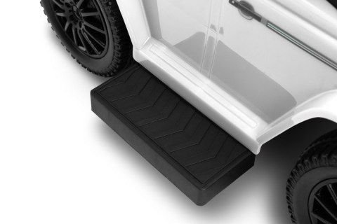 JEŹDZIK MERCEDES G350 D WHITE JEŹDZIK MERCEDES G350 D WHITE
